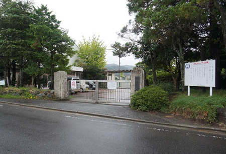 ���ӊ��@���w�Z 720m ���c���s�����{�Ò��w�Z