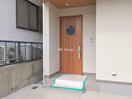 ���ց@�O�ρ� �V���v���Ŕ������A�Z�܂��̑���ۂ��ʂ錺�ւł�