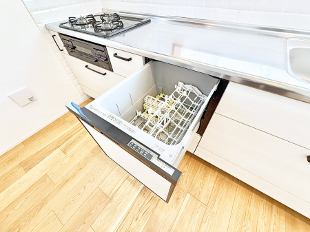 ���̑����ρ@�ݔ����H��̕ЂÂ����H��킪����Ύ��Z�ɁB���Ƒ��Ƃ̎��Ԃ𑝂₹�܂�