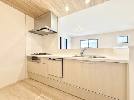 �L�b�`���@���������y���݂ƐH�ׂ�K����͂���L�b�`��