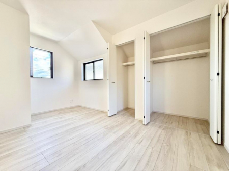 �Q���@���������̔z�u��ʋC���̗ǂ��݌v�ŕ����̋�C�������炸�A��ɐV�N�ȋ�C������܂�