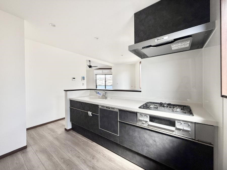 �L�b�`���@�����������������Ɗy�����Ȃ�A���K�ȃL�b�`�����