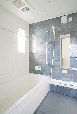 �����@�������������A������芰����o�X���[��