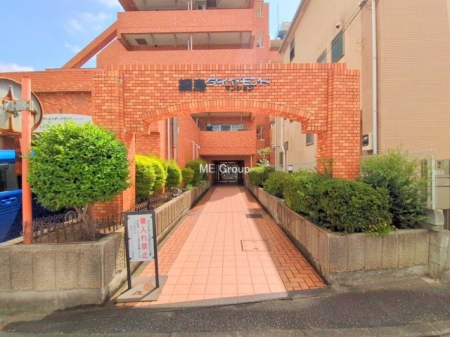 �G���g�����X�@�O�ρ��A�邽�тɈ��S����^���Ă����A���J�ɊǗ����ꂽ���L���