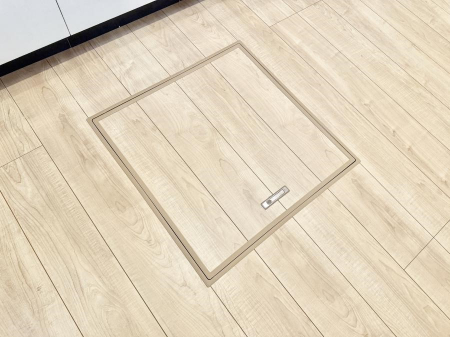 ���̑����ρ@�ݔ����B�ꂽ���[�X�y�[�X�ŉƑS�̂��X�b�L��