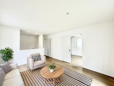 ���r���O�@F����  �����肰�Ȃ��f�U�C����������Z���X�悭���o���Ƌ��CG�ł�