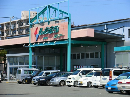 ���ӊ��@�X�[�p�[ 800m ���܂ނ�X�g�A�[�c���X