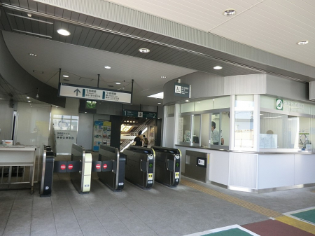 ���ӊ��@�w 800m JR���S���u�C�V���v�w