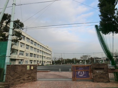 ���ӊ��@���w�Z 200m ���l�s���Ђ��蕑�����w�Z