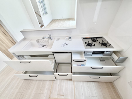 �L�b�`���@1����  ���Ƒ����J��[�߂�A������̂���L�b�`��