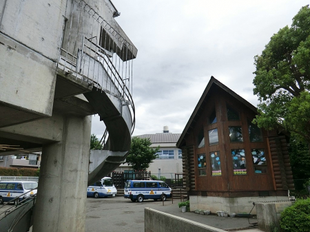 ���ӊ��@�c�t���E�ۈ牀 1700m �y�m���P�u�c�t��