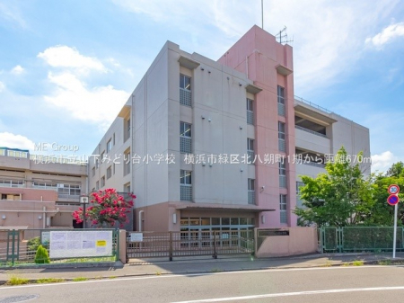 ���ӊ��@���w�Z 700m ���l�s���R���݂ǂ�䏬�w�Z