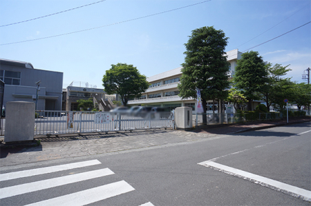 ���ӊ��@���w�Z 703m ��䒬����䏬�w�Z